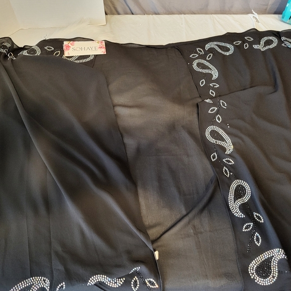 NEW Sohaye Black Scarf / Shawl with Rhinestone Paisley - Picture 2 of 5